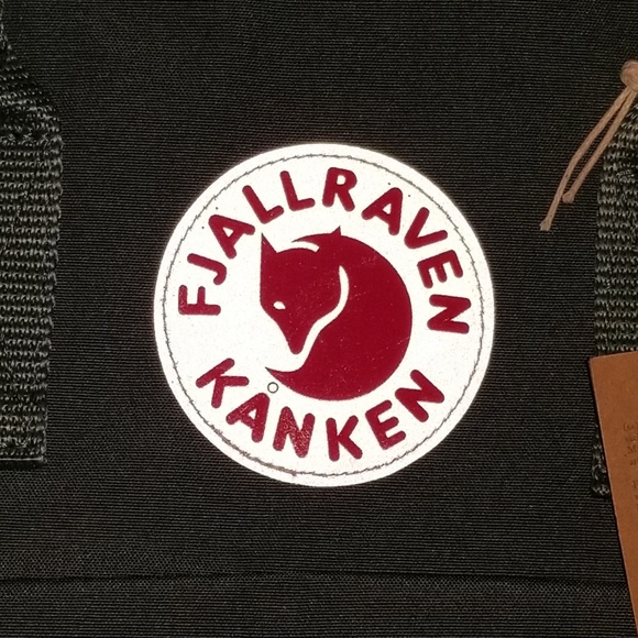 Fjallraven Kanken Backpack Black 16L Classic - Picture 2 of 6